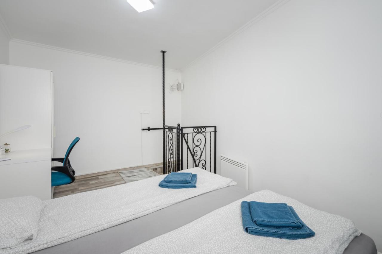 Bpr Simply Azure Apartment Budapest Eksteriør bilde