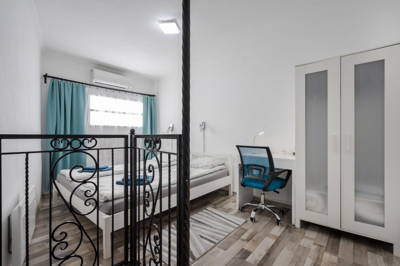 Bpr Simply Azure Apartment Budapest Eksteriør bilde