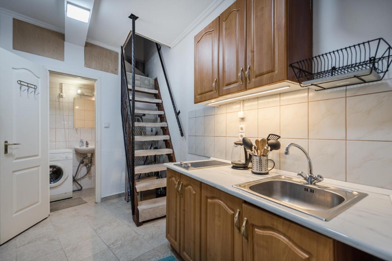 Bpr Simply Azure Apartment Budapest Eksteriør bilde